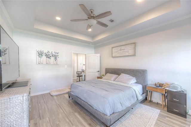 276 Resort Drive, Livingston, TX 77351