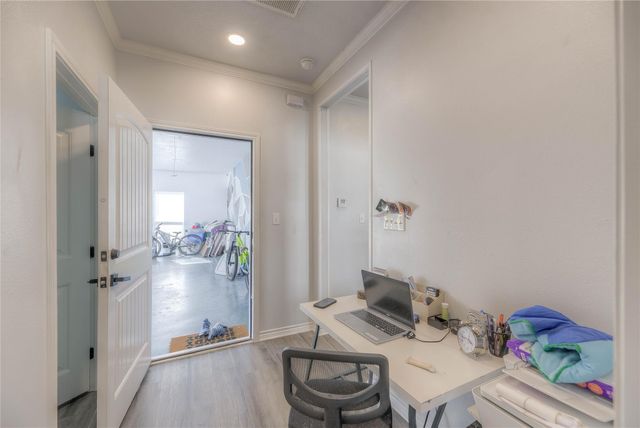 276 Resort Drive, Livingston, TX 77351