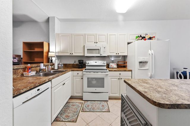 1941 Gardenia Court, Riviera Beach, FL 33404