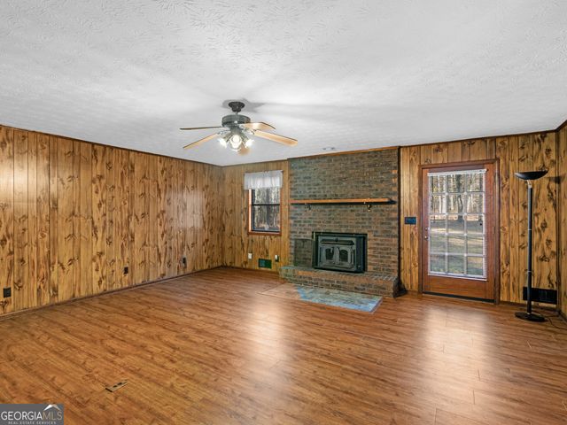 55 Hearthstone Drive, Stockbridge, GA 30281