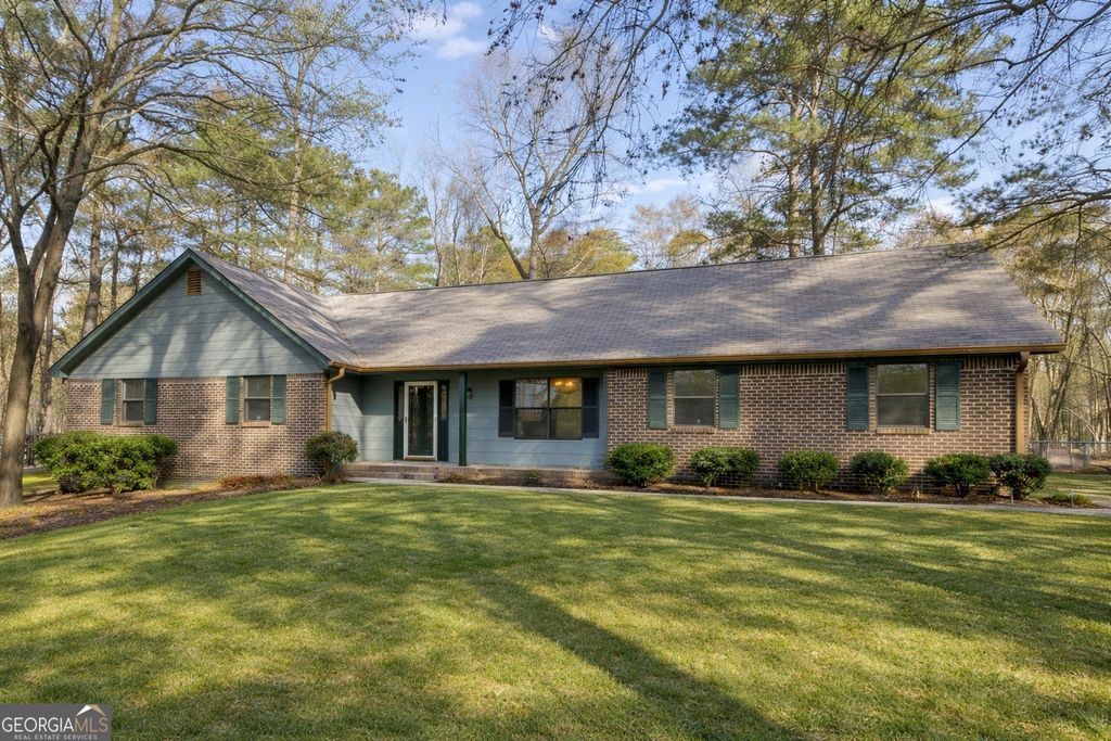 55 Hearthstone Drive, Stockbridge, GA 30281