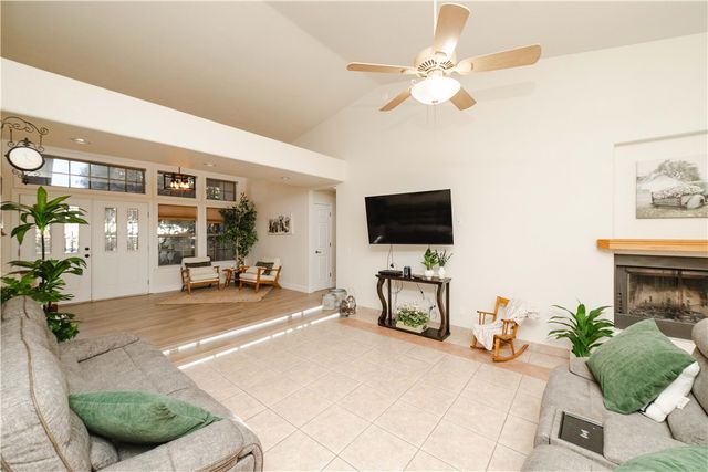 2127 Pawnee Drive, Kingman, AZ 86401