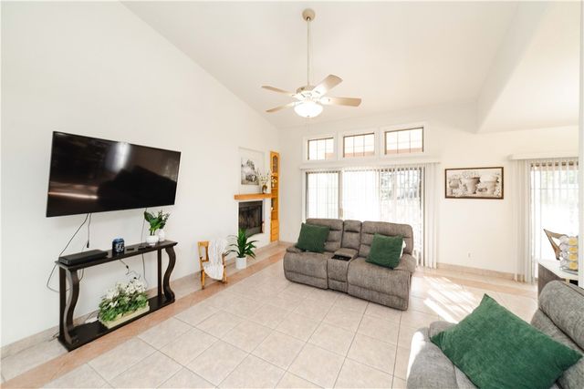 2127 Pawnee Drive, Kingman, AZ 86401