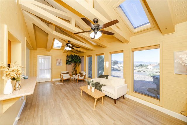 2127 Pawnee Drive, Kingman, AZ 86401