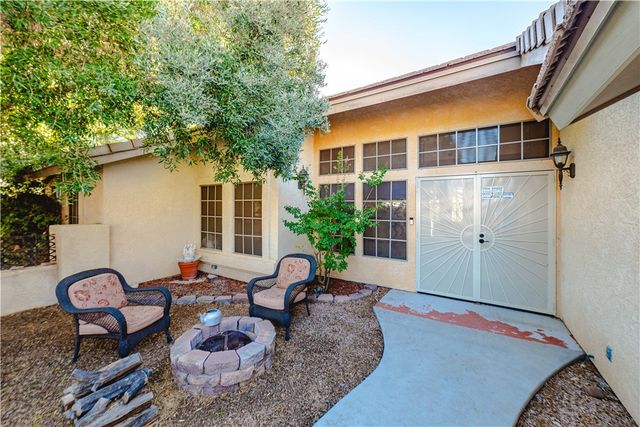 2127 Pawnee Drive, Kingman, AZ 86401