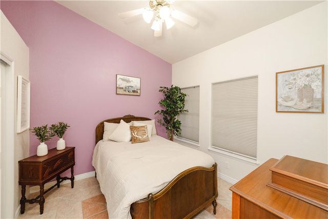 2127 Pawnee Drive, Kingman, AZ 86401