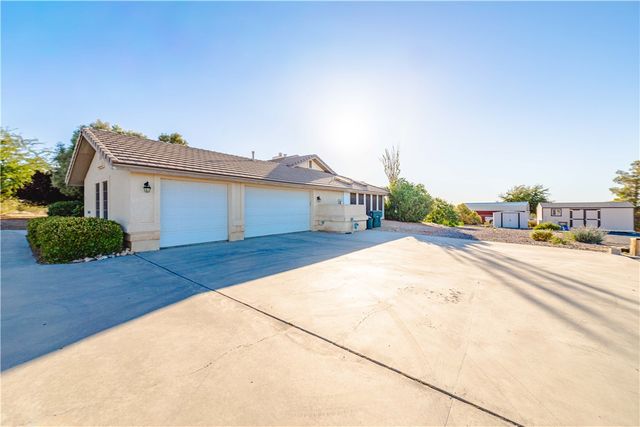 2127 Pawnee Drive, Kingman, AZ 86401