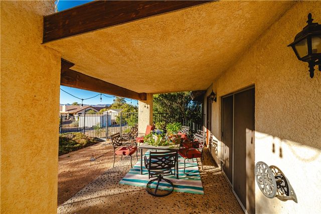 2127 Pawnee Drive, Kingman, AZ 86401