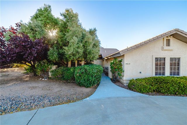 2127 Pawnee Drive, Kingman, AZ 86401