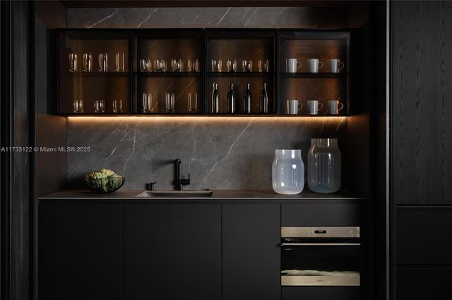 3900 Biscayne Blvd R13, Miami, FL 33137