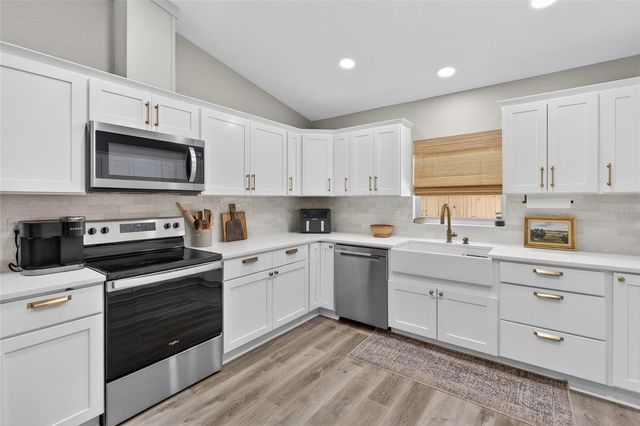 115 N SAINT CLAIR STREET, Wildwood, FL 34785