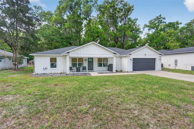 115 N SAINT CLAIR STREET, Wildwood, FL 34785