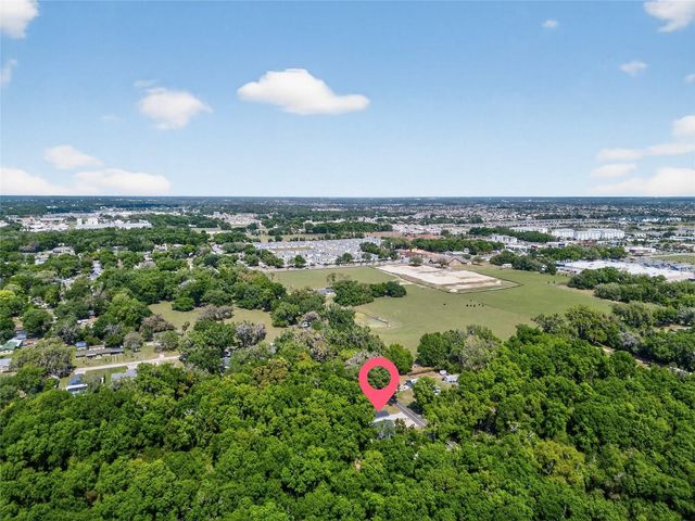 115 N SAINT CLAIR STREET, Wildwood, FL 34785