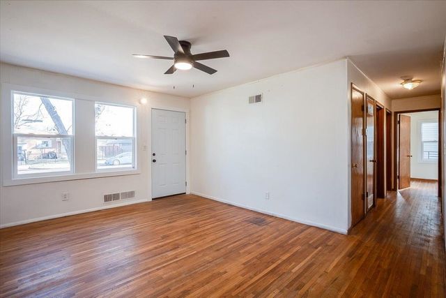 1121 E Luther St, Wichita, KS 67216