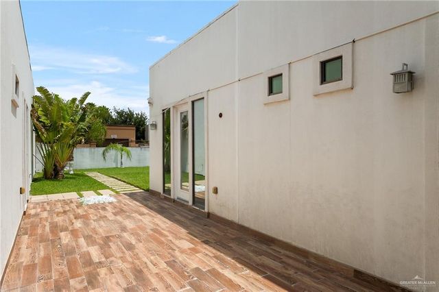 4512 Ben Hogan Drive, Mcallen, TX 78573