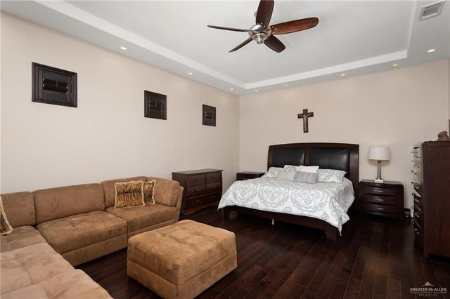 4512 Ben Hogan Drive, Mcallen, TX 78573