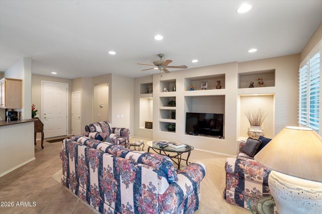 18658 N PALOMA Court, Surprise, AZ 85387
