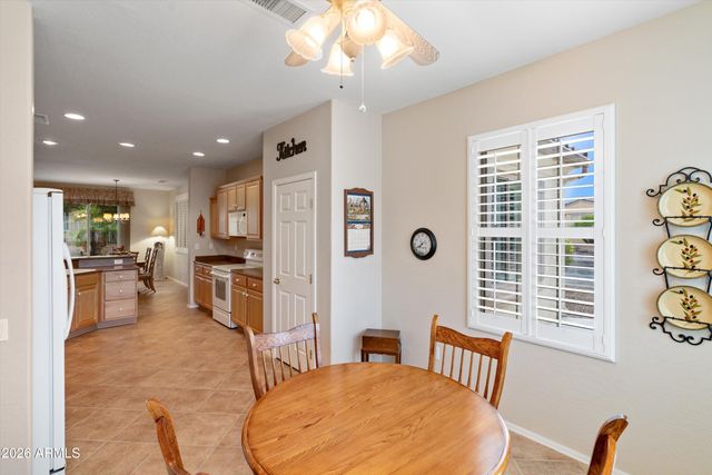 18658 N PALOMA Court, Surprise, AZ 85387
