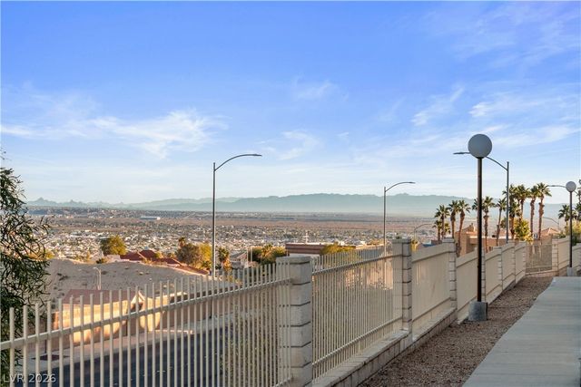 2184 Camel Mesa Drive, Laughlin, NV 89029