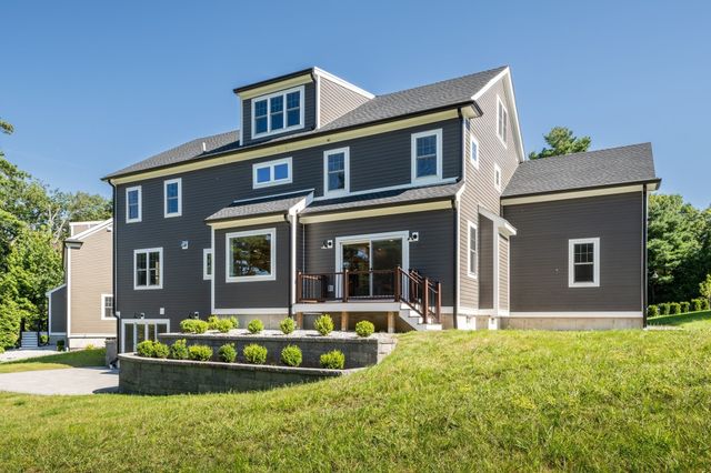 20 Magnolia Road, Natick, MA 01760