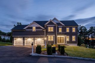 20 Magnolia Road, Natick, MA 01760