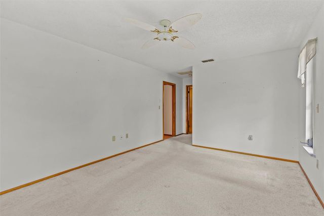 505 VILLAGE OAK DRIVE, Tarpon Springs, FL 34689