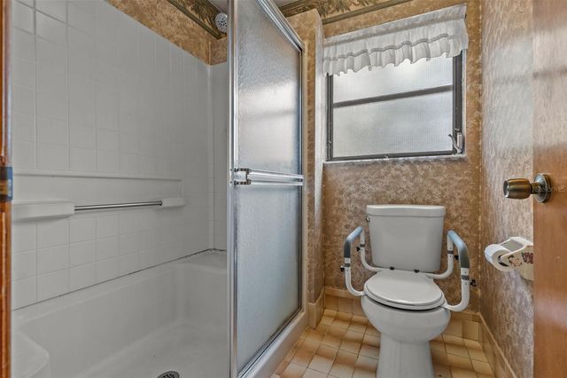 505 VILLAGE OAK DRIVE, Tarpon Springs, FL 34689