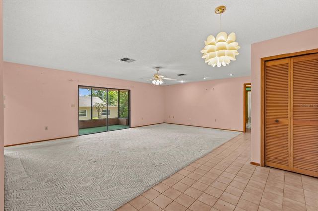 505 VILLAGE OAK DRIVE, Tarpon Springs, FL 34689