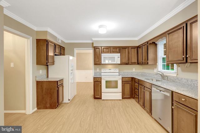 4750 CARTERWOOD DR, Fairfax, VA 22032