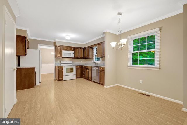 4750 CARTERWOOD DR, Fairfax, VA 22032