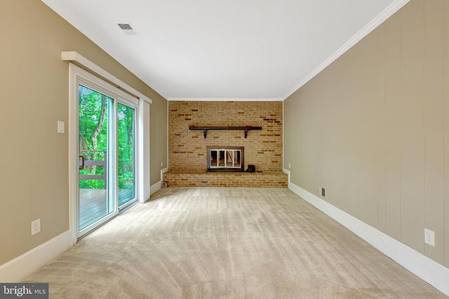 4750 CARTERWOOD DR, Fairfax, VA 22032