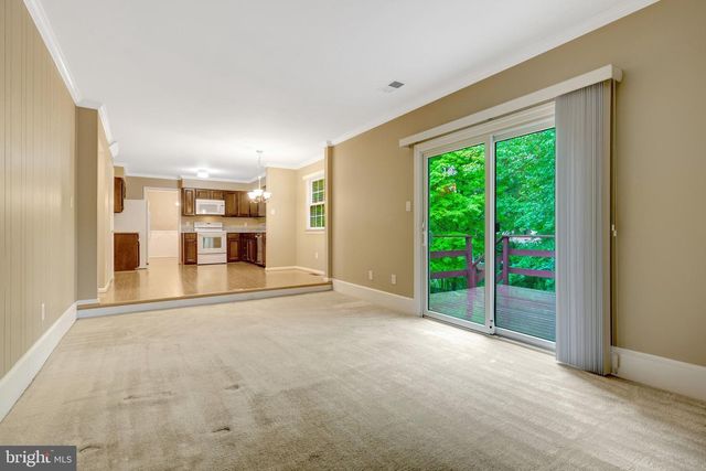 4750 CARTERWOOD DR, Fairfax, VA 22032