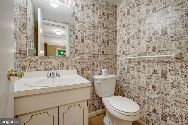 4750 CARTERWOOD DR, Fairfax, VA 22032