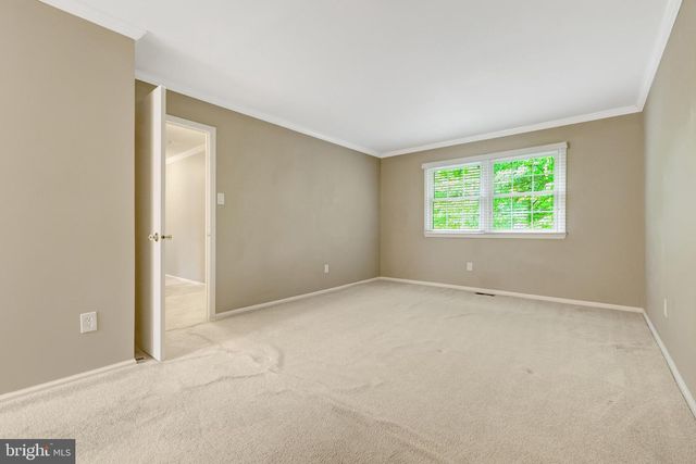 4750 CARTERWOOD DR, Fairfax, VA 22032