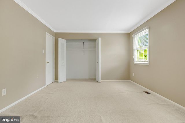 4750 CARTERWOOD DR, Fairfax, VA 22032