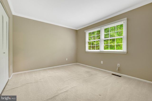 4750 CARTERWOOD DR, Fairfax, VA 22032
