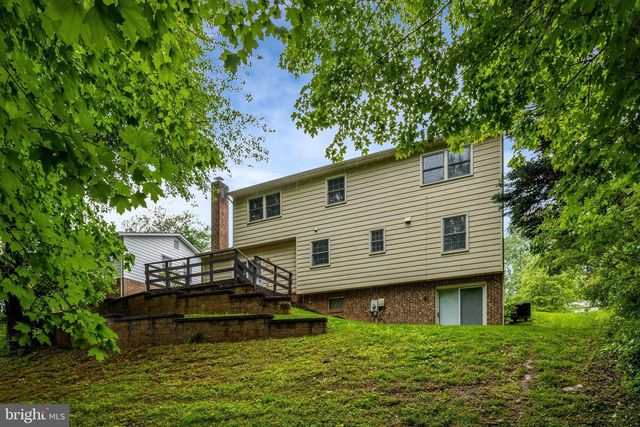 4750 CARTERWOOD DR, Fairfax, VA 22032