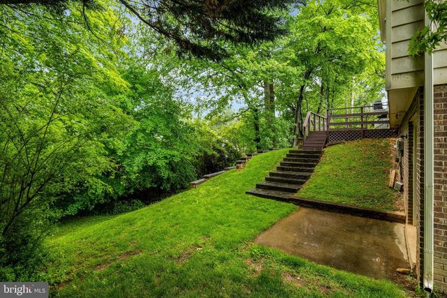 4750 CARTERWOOD DR, Fairfax, VA 22032