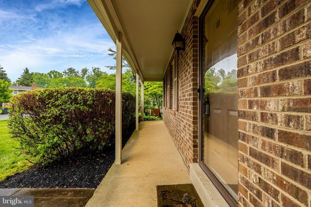 4750 CARTERWOOD DR, Fairfax, VA 22032