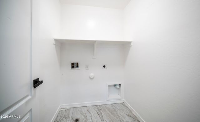10423 W HUGHES Drive, Tolleson, AZ 85353