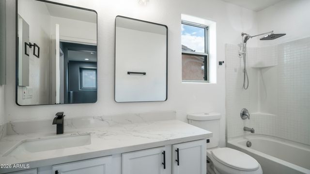 10423 W HUGHES Drive, Tolleson, AZ 85353