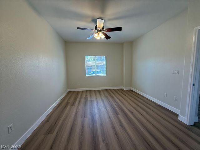 7701 West Robindale Road 118, Las Vegas, NV 89113