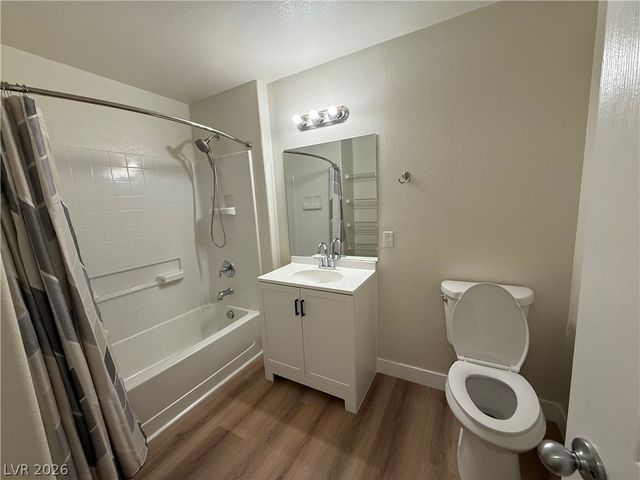 7701 West Robindale Road 118, Las Vegas, NV 89113