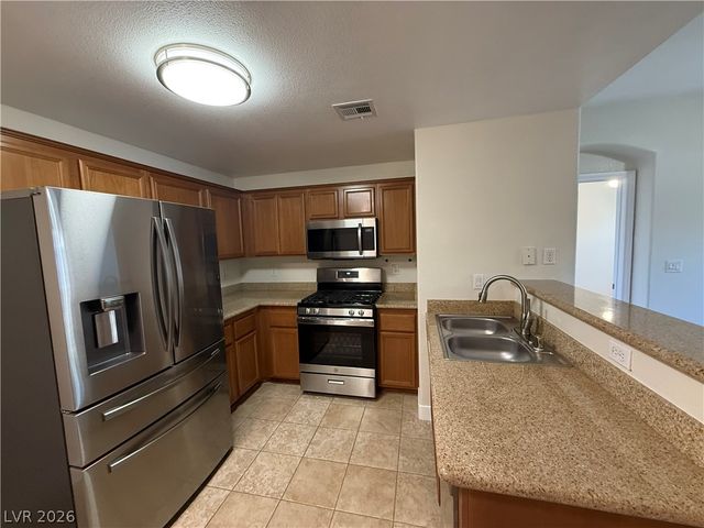 7701 West Robindale Road 118, Las Vegas, NV 89113