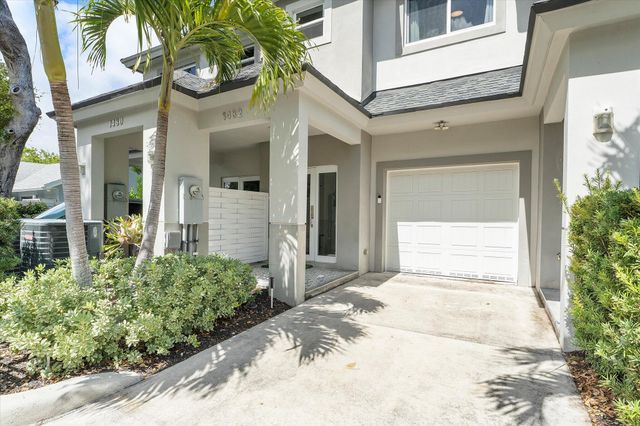 1482 NE 34th Street, Oakland Park, FL 33334