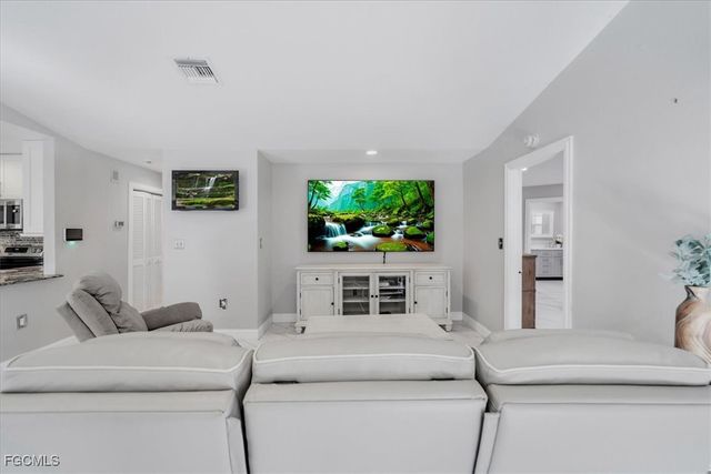 2132 Barbados AVE, Fort Myers, FL 33905