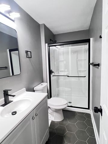 7 Nassau Court, Park Forest, IL 60466