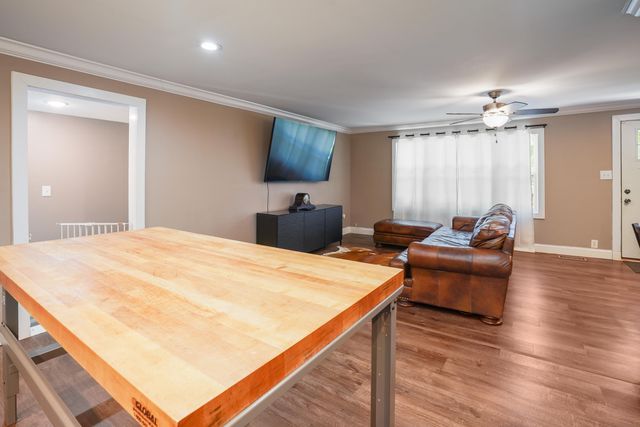 610 Haley Street, Somerset, KY 42501