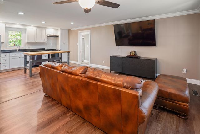 610 Haley Street, Somerset, KY 42501