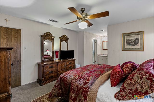 302 E Upshaw Avenue, Temple, TX 76501